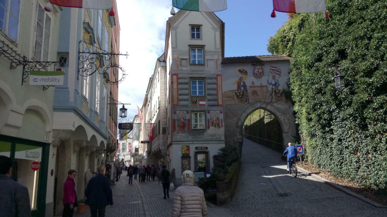 Apartment Ap 1 Im Zentrum Steyr, Bestrooms Eu ภายนอก รูปภาพ